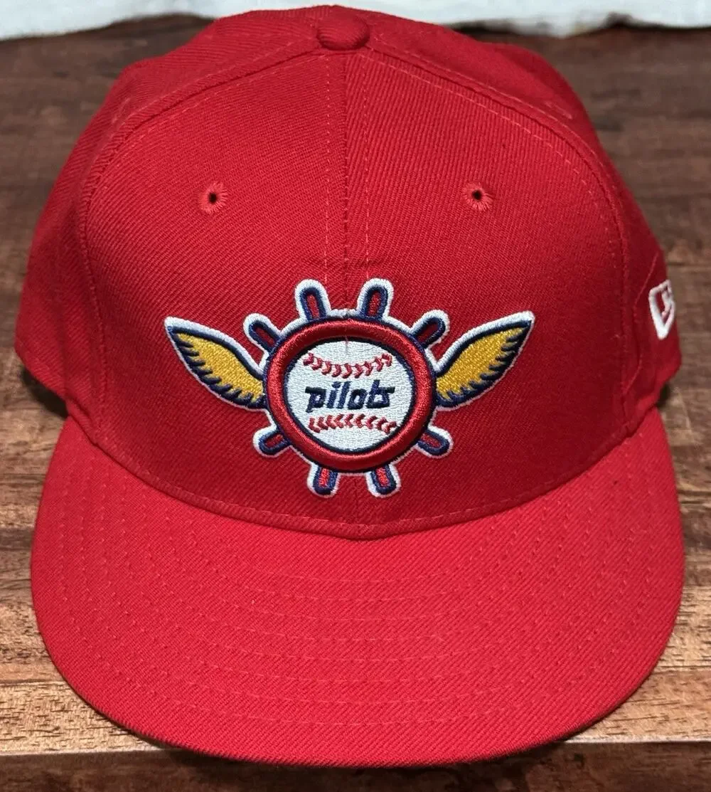 New Era Seattle Pilots Red Hat 7 1/8 Retro Classic Cap